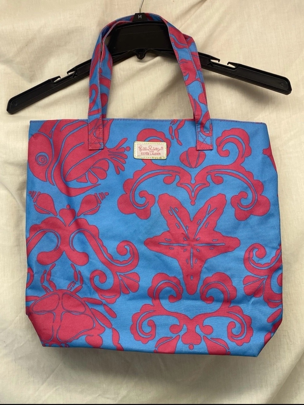 Lilly Pulitzer x Estée Lauder Blue & Pink Printed Tote Bag; Tropical Beach